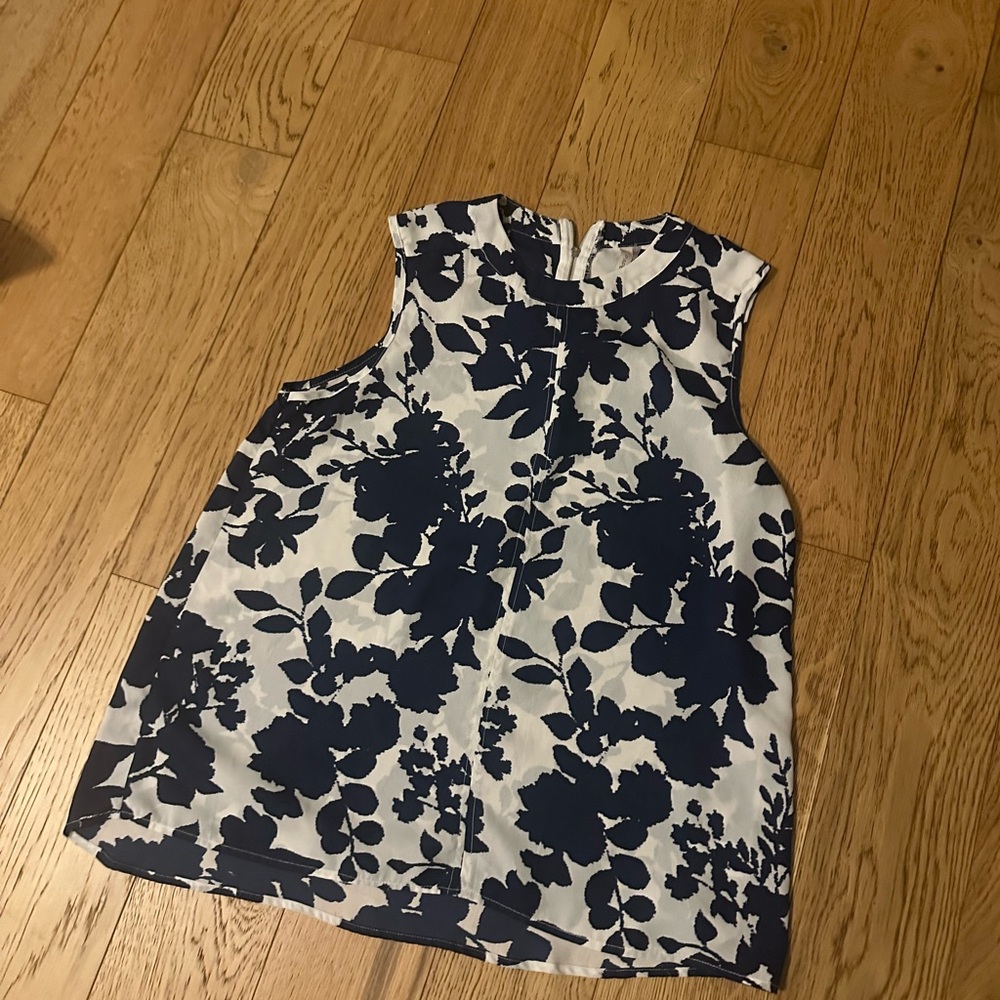 Anthro Paper Crane Sheer Floral Blouse | Navy & Cream Sleeveless Top - Picture 3 of 4